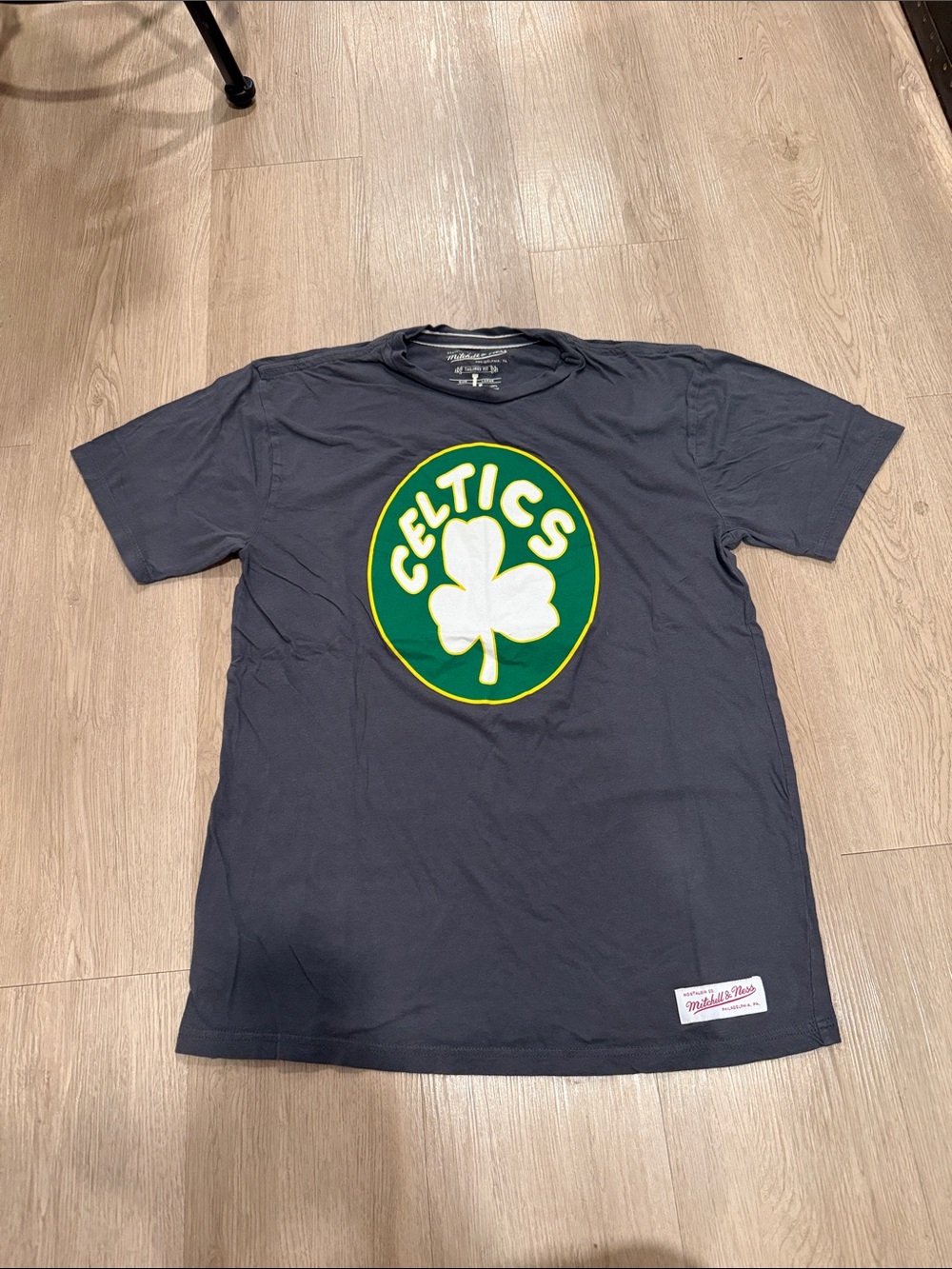 Mitchell & Ness Charcoal Gray Boston Celtics Shamrock Crewneck Tee